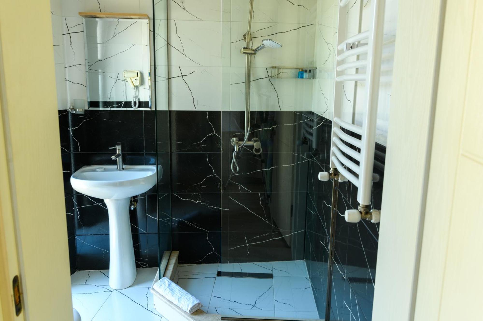 Hotel Sunny Batumi Zewnętrze zdjęcie